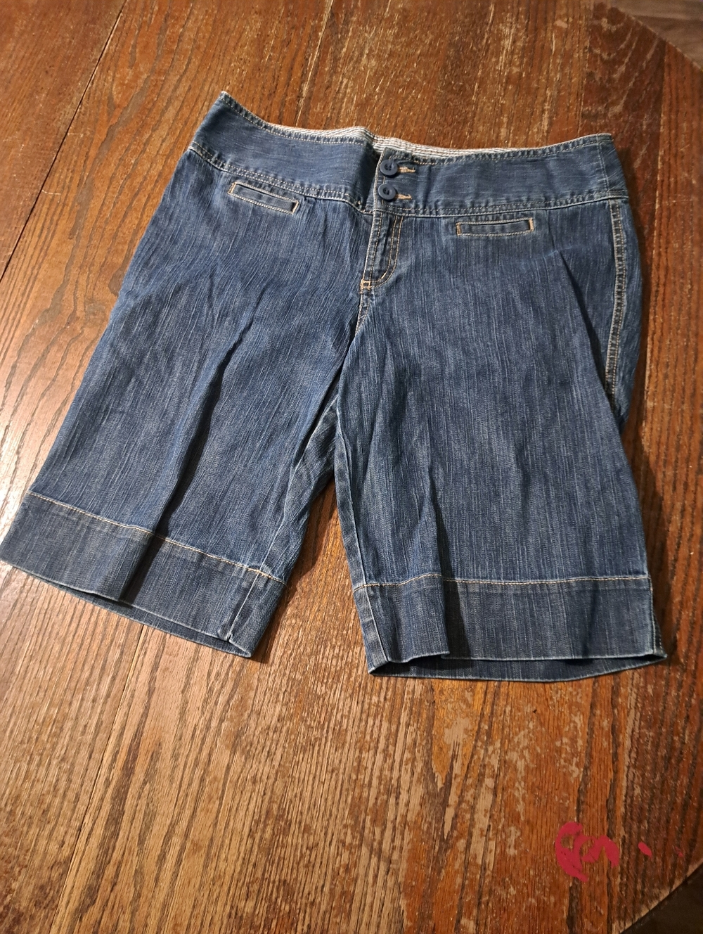 Size 12 Madison Double Button Denim Blue Jean Shorts W Small Pockets